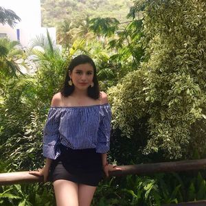 Meet your Posher, Denise